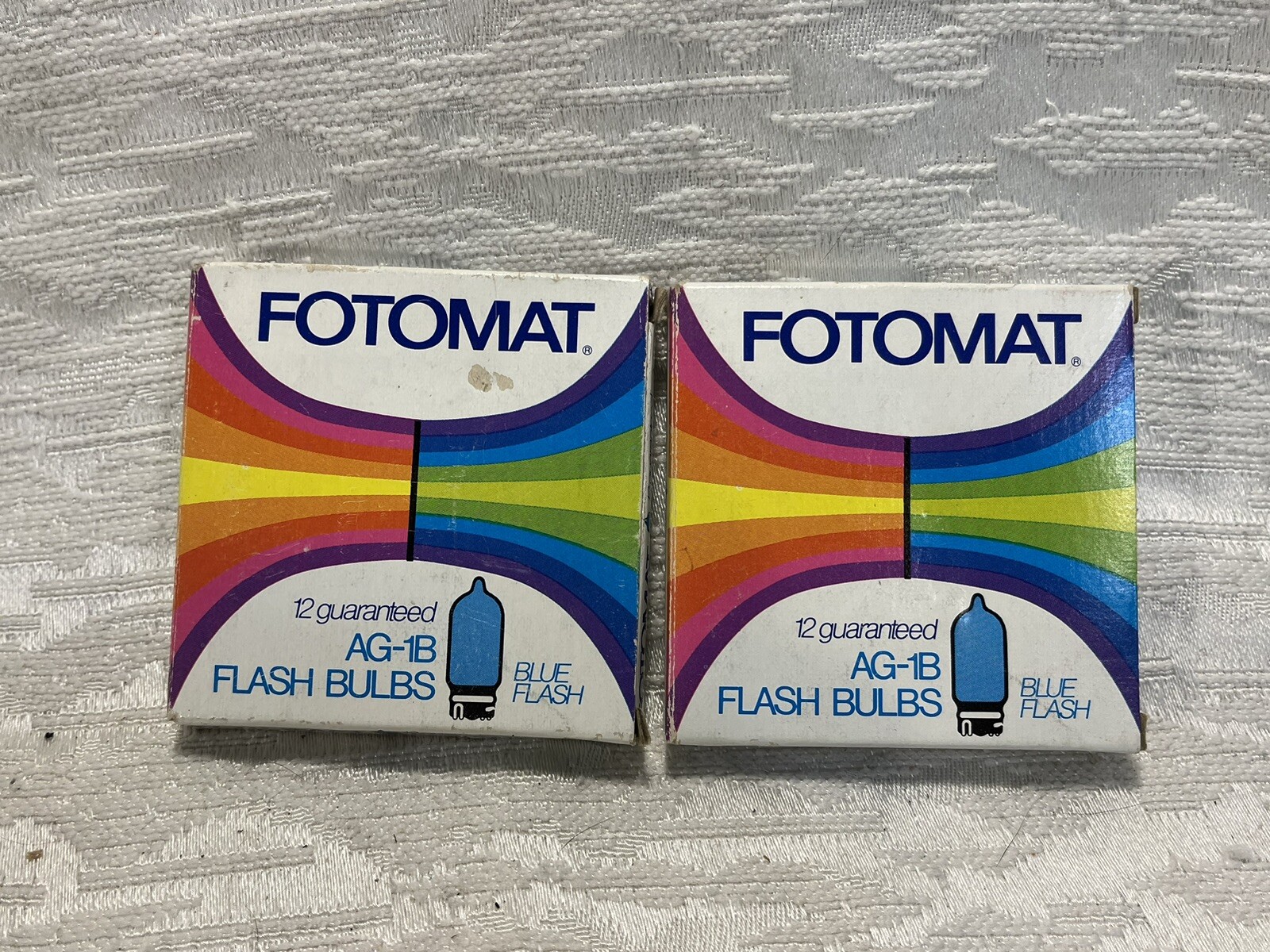 Group lot FOTOMAT AG-1B Blue Flash Bulbs ( fifteen Blue bulbs ). — 5194