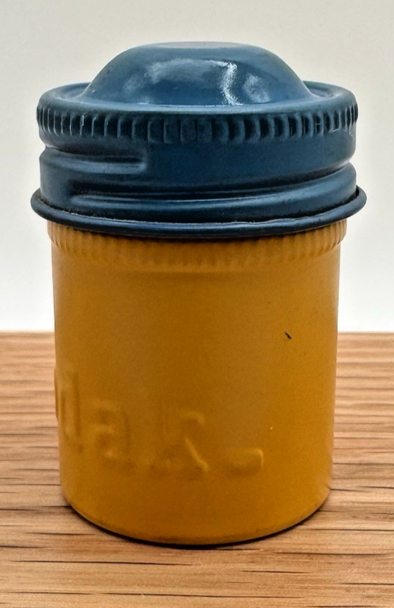 Vintage Metal Kodak Film Container w/Film 20 Exposure Kodachrome Color Film