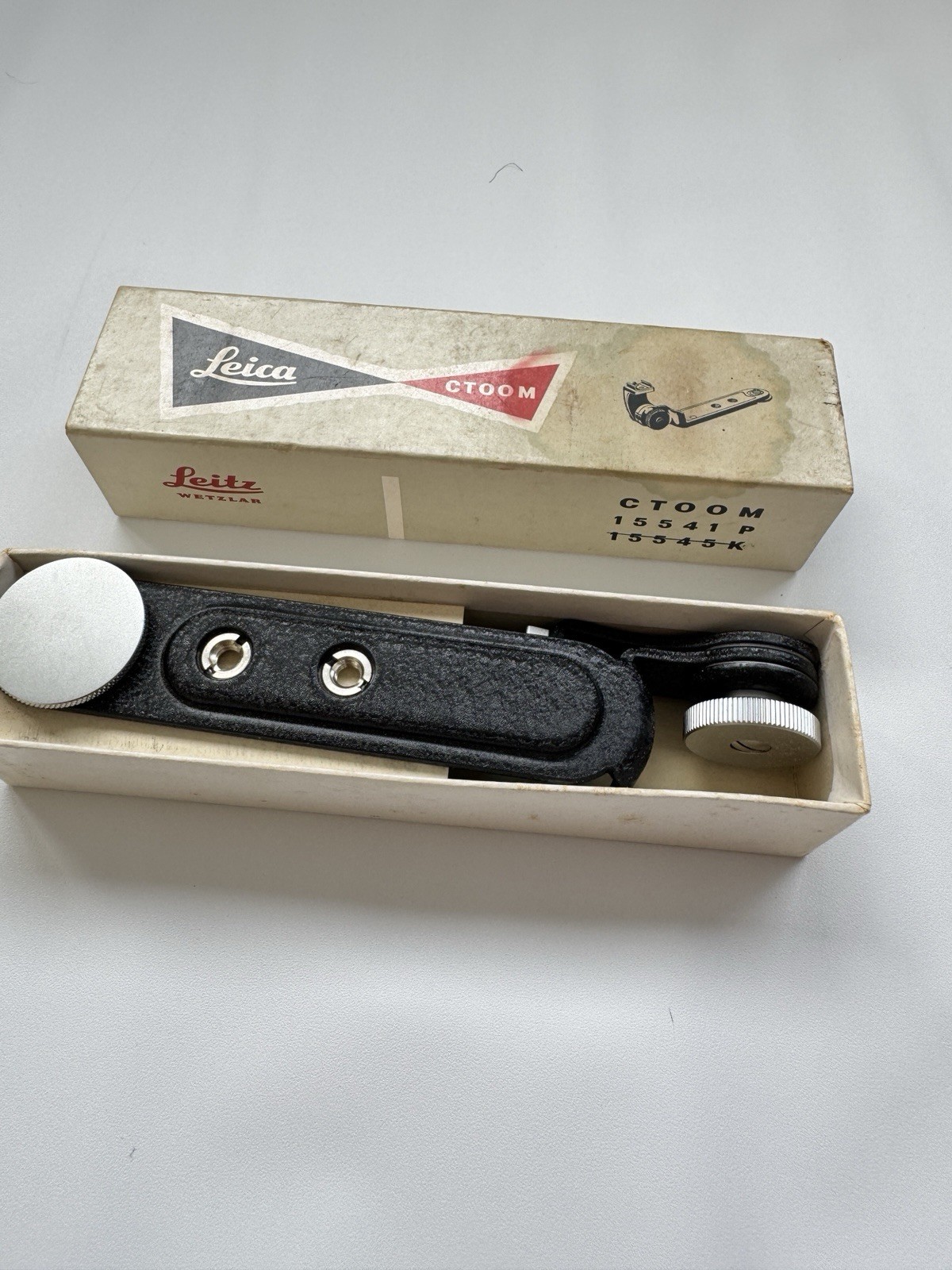 Leica CTOOM 15541P Flash Bracket w/ Original Box Ernst Leitz Wetzlar Germany