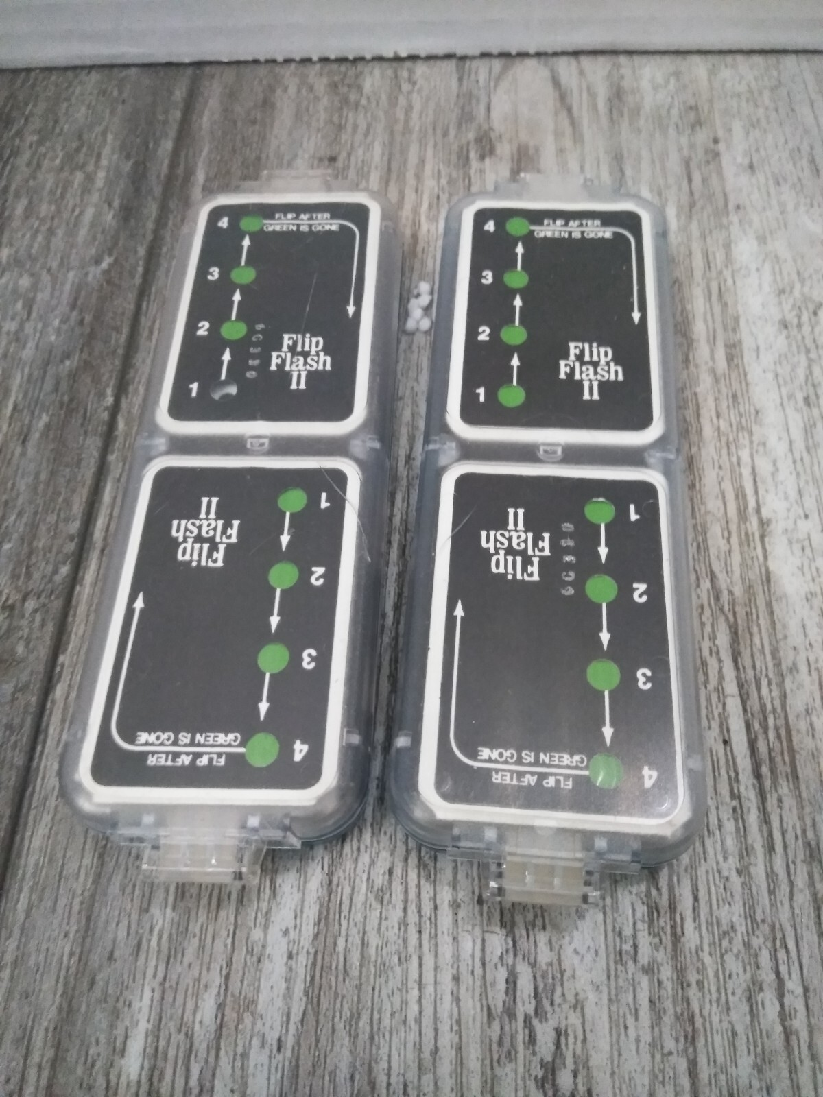 Vintage FOCAL Flip Flash II Flash Bar- 8 Camera flashes (2PK)
