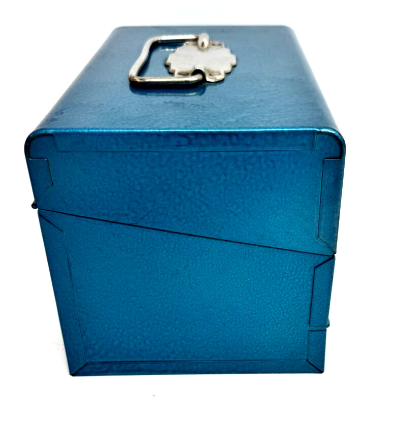 Vintage Logan Deluxe Movie Reel Chest Blue Holds 12 Film Canisters for 5″ Reels