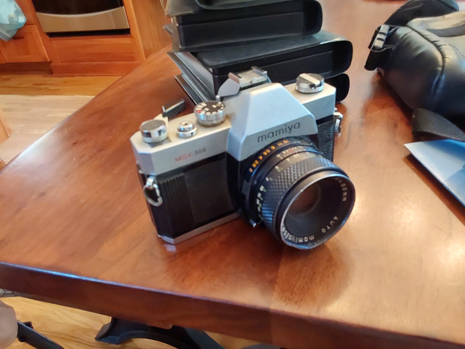 Lge Lot Vintage Unrelated Camera and Camera Accessories