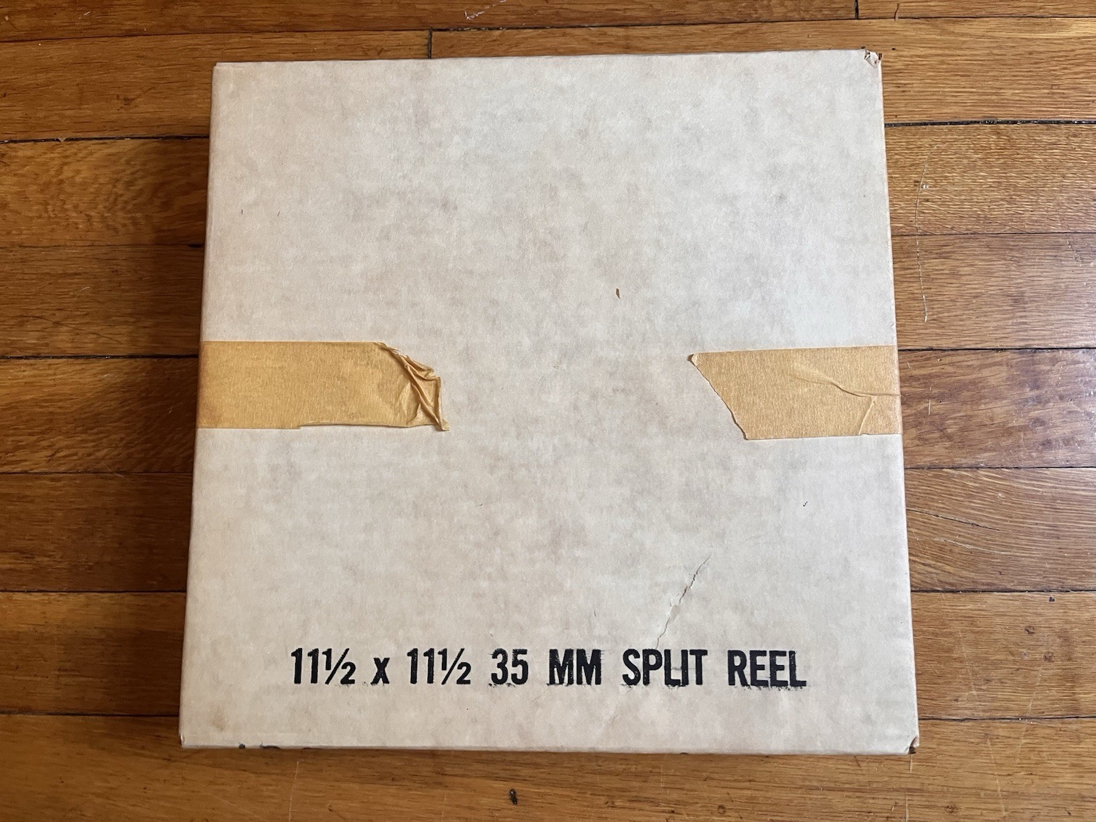35MM 1200 ft J & R Film Co Movie Projector Split Reel 11-1/2″ NEW IN BOX