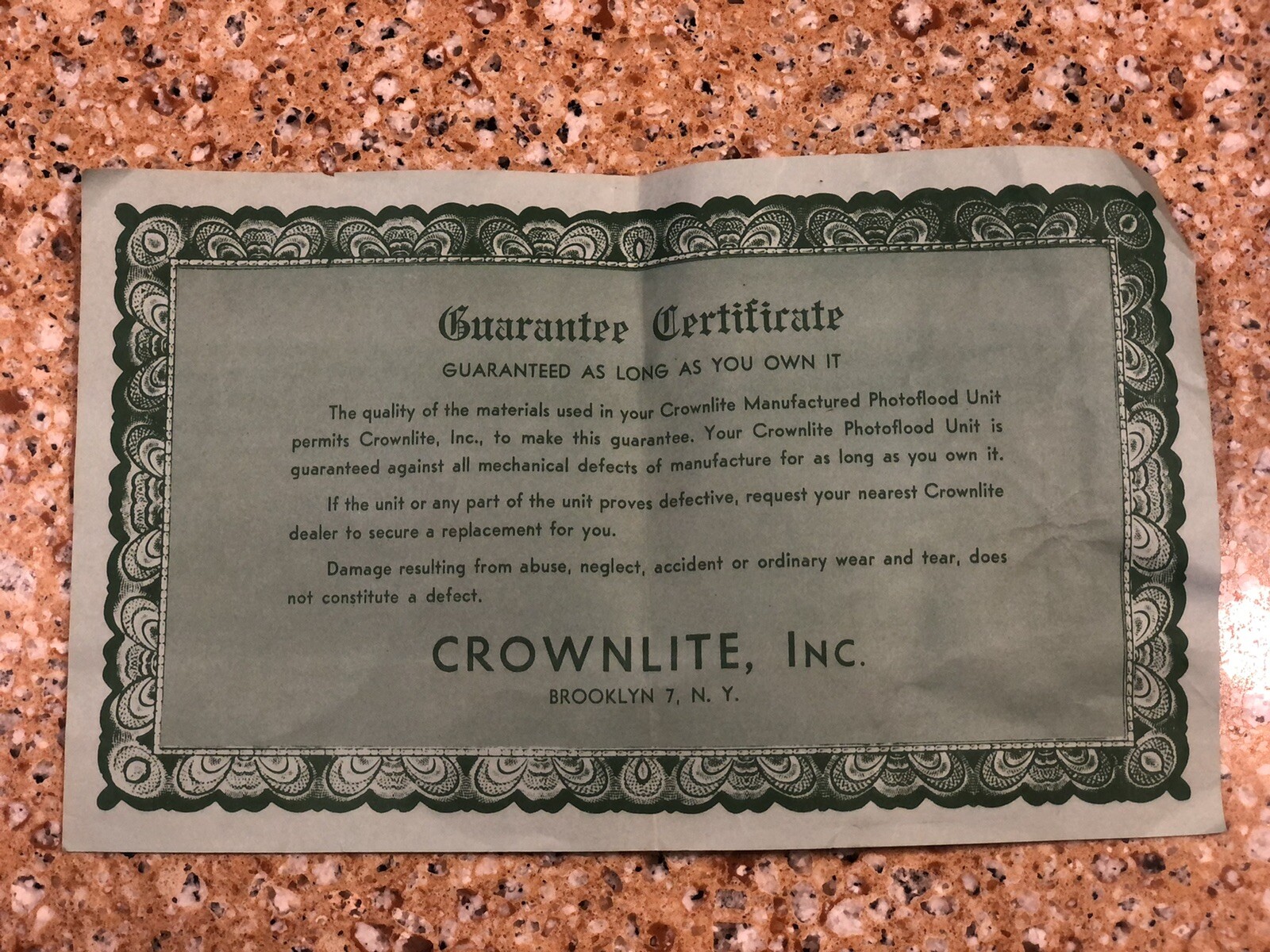 Vintage Crownlite Deluxe FoldMaster PhotoFlood Unit with original case