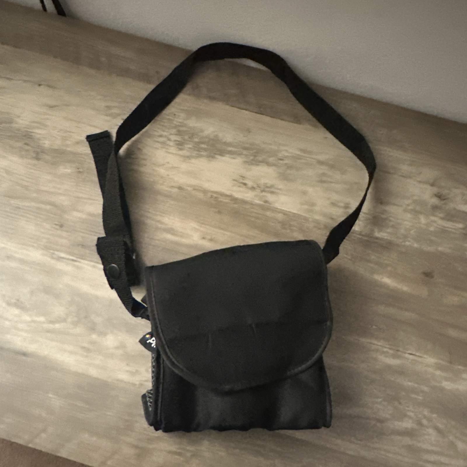 Polaroid Black 600 Express Camera Carrying Case/Bag with Adjustable Strap