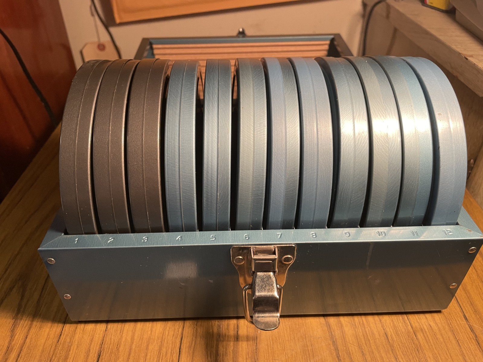 LOT OF 12 VINTAGE 8MM METAL 5″ REELS & FILM CANISTERS + METAL CARRY CASE