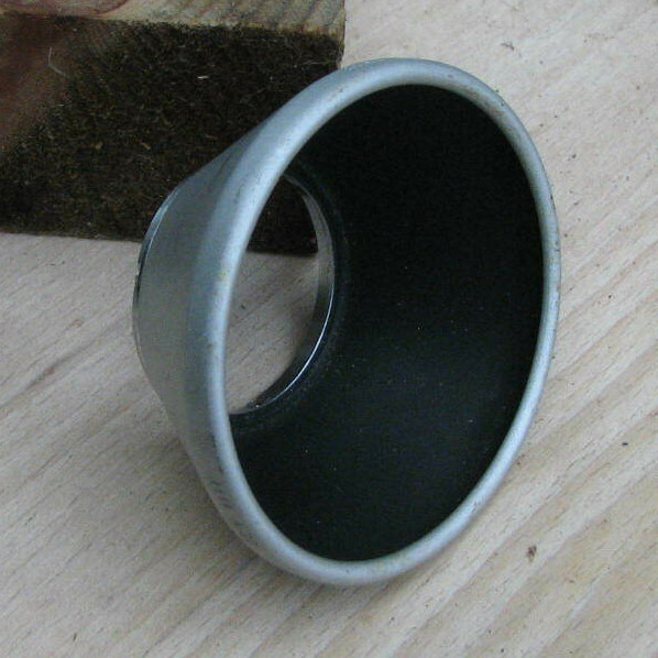 32mm push fit slip on genuine Zeiss Ikon Nettar lens hood slip on shade 1111A32