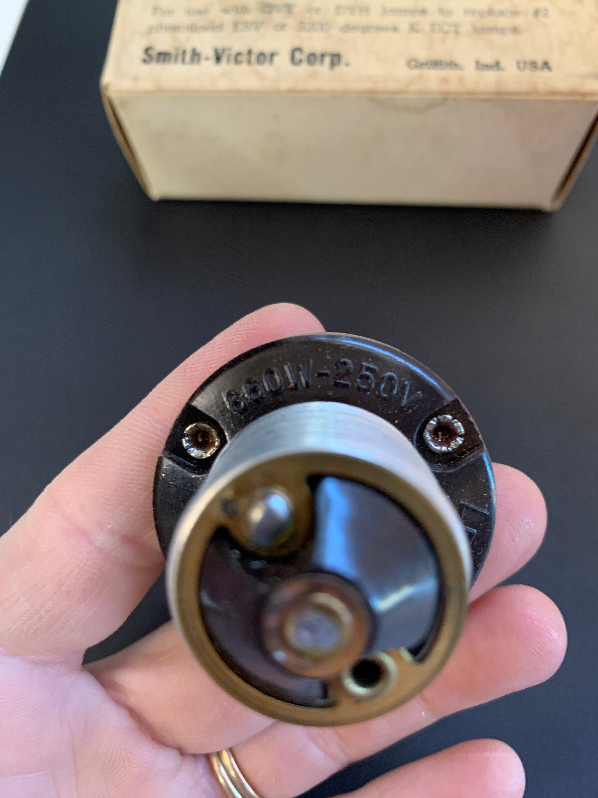 Smith Victor Quartz Adapter Model 514 for DVY DYH Lamps