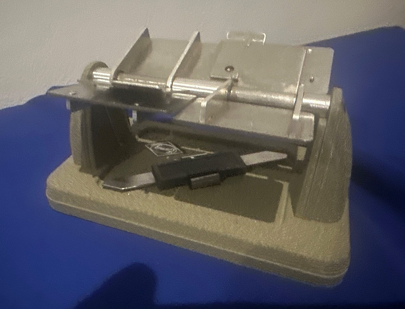Vintage 8mm/16mm film splicers (Eumig / LPL)