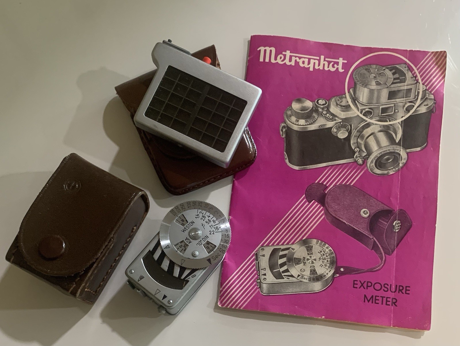 Vintage Metraphot Exposure Meter (for Leica and or Retina)