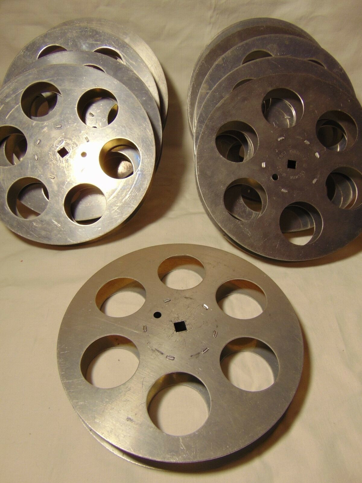 Lot of 7pc Empty 16mm Aluminum Metal Film Reel 7″ 400ft Movie Take Up 400′ 120m