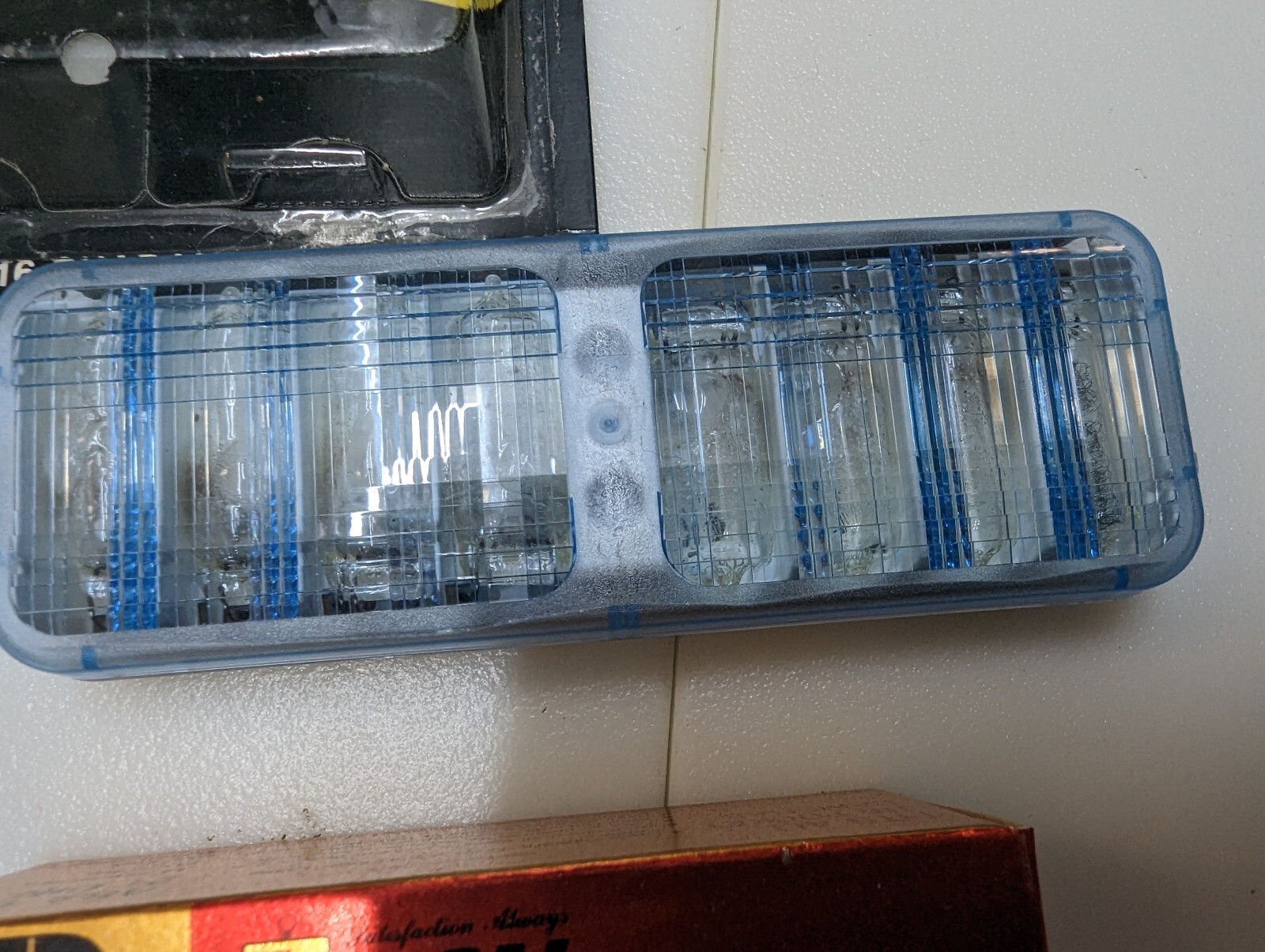 Vinitage Camera Flash Bulb Lot Dura Blue Spot Class M Bar GE