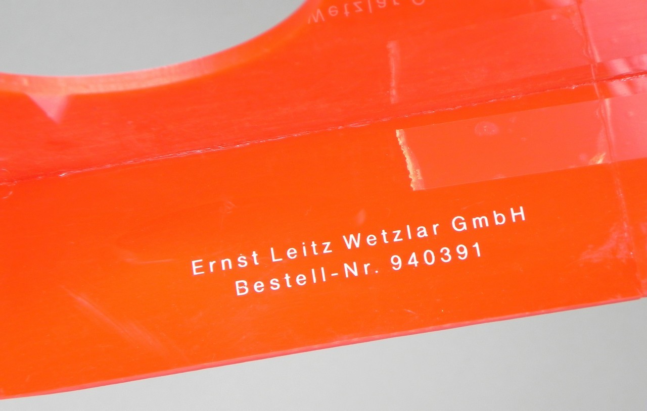 Vintage Leica Display Stand hold 3 R Lenses #3 …………… Defect