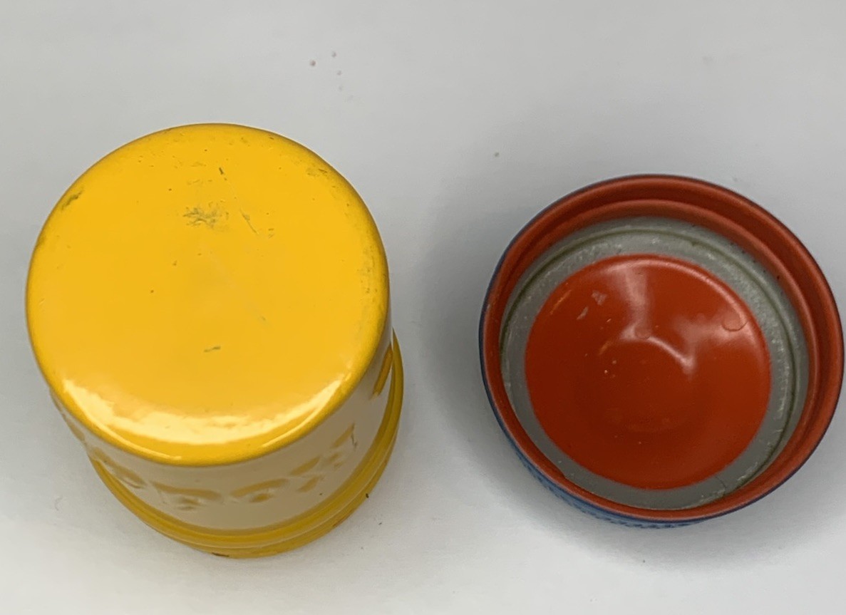 VTG Kodak Empty Metal 35mm Film Canister Yellow w/Blue Screw Top for Ektachrome