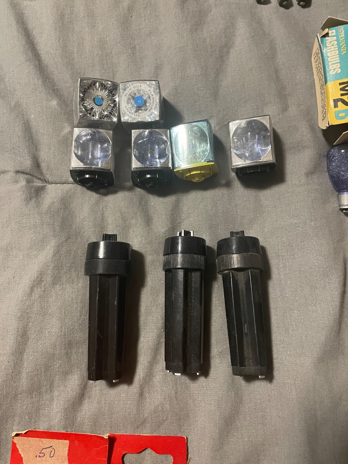 Vintage Camera Flash Bulb Huge Mix Lot Over 150 Bulbs AG1 AG1B M3 M2 M3B M2B P25