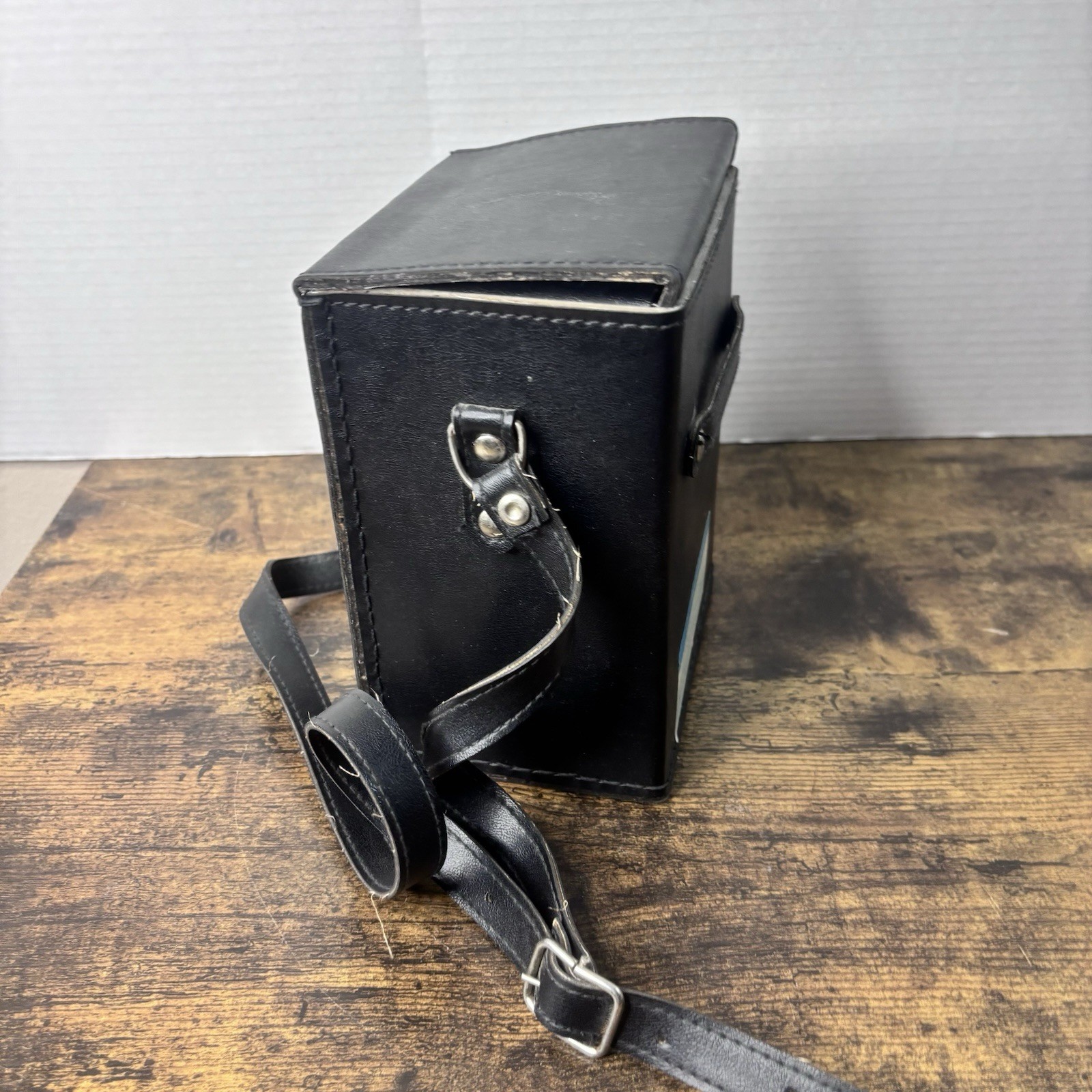 Vintage JC Penney Electronic Strobe & Vivitar 202 W Bag & Accessories