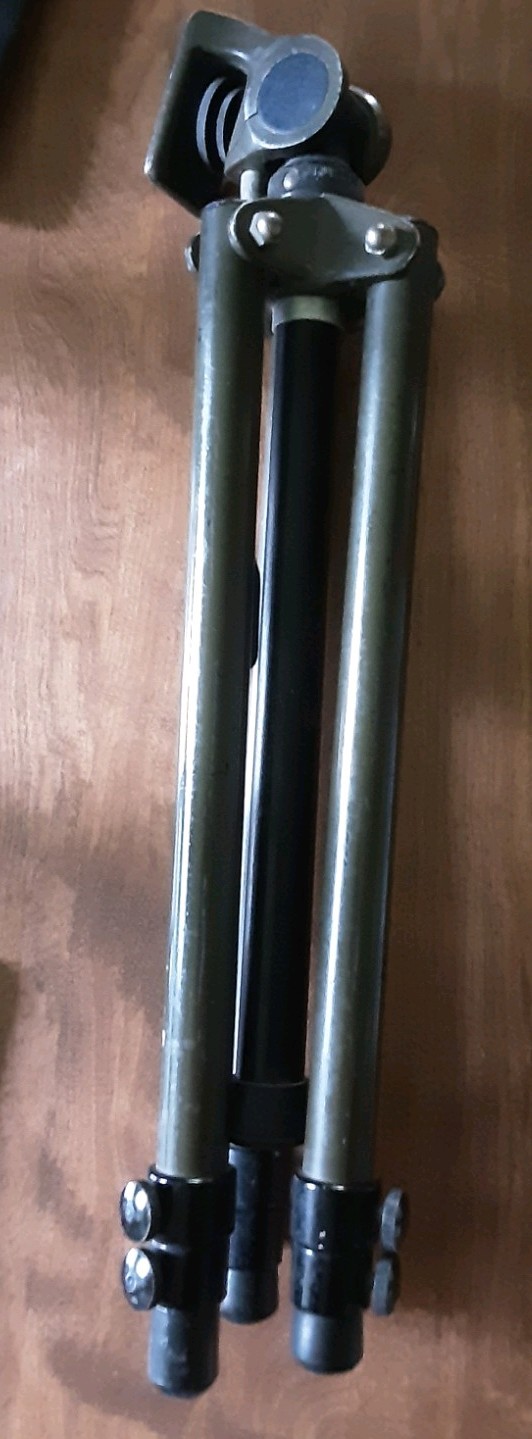 Graflex – LM-15 Tripod (vintage). Please read for shipping refund.