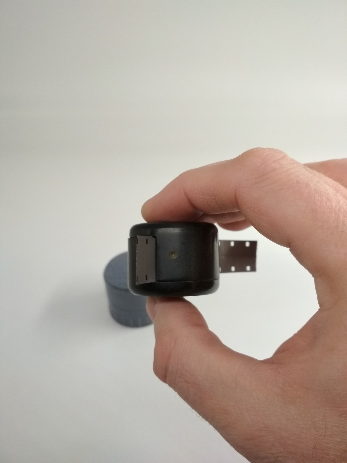 Knife for separating movie film sizes from 16 mm to 2×8 mm, made in USSR, *1228