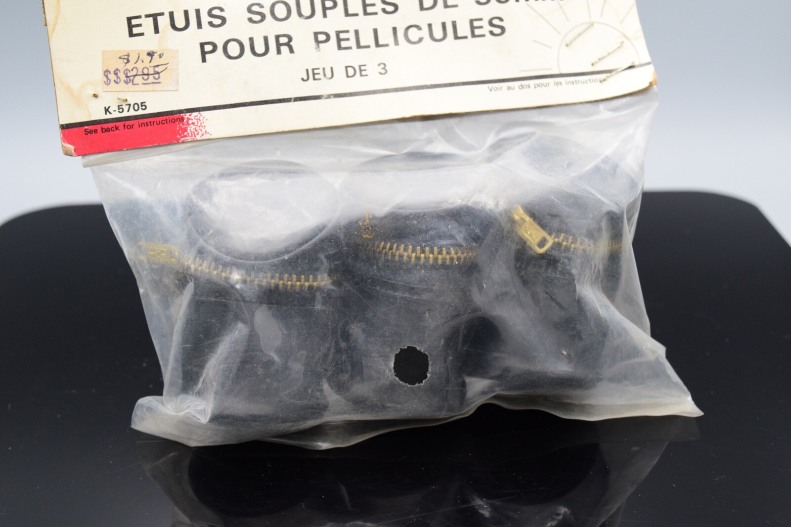 Kalimar 3 x 35mm Film Storage Pouches. Vinyl w/Zips & Belt Loops.