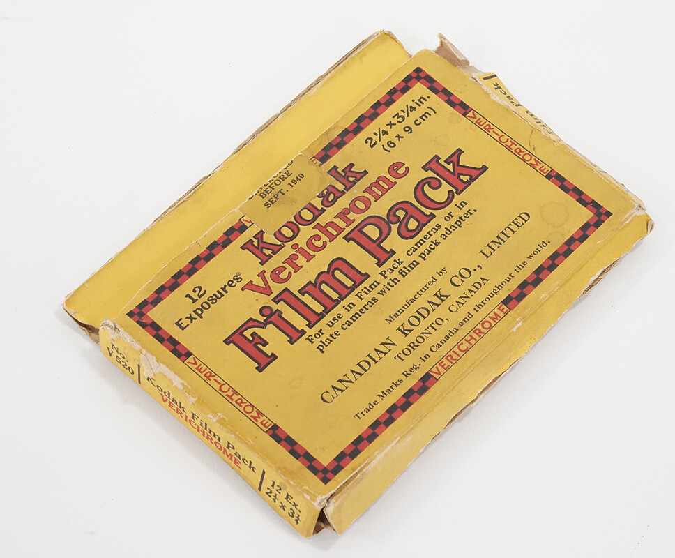 KODAK CANADA BOX ONLY FOR 2-1/4 X 3-1/4 VERICHROME FILM PACK/cks/220060