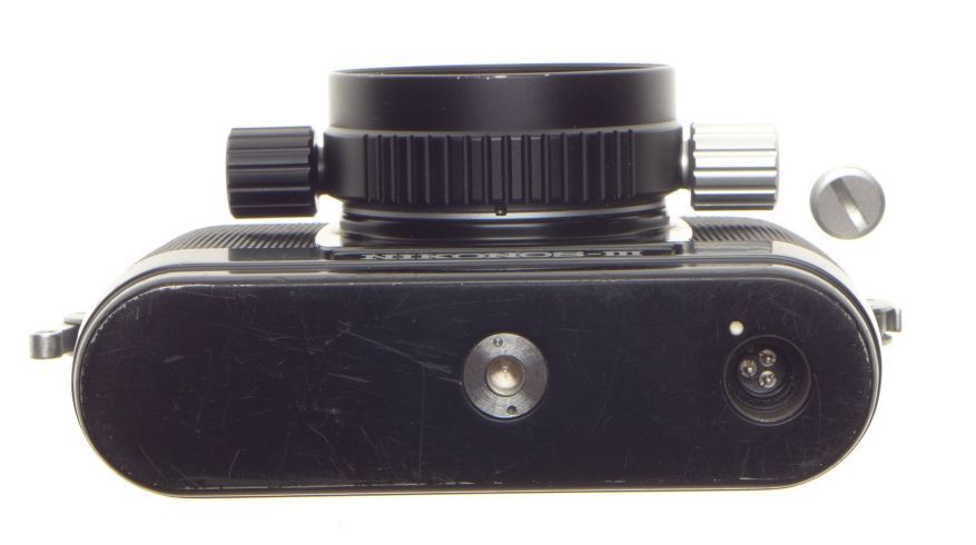 Nikonos iii underwater film camera nikon nikkor 35mm 1:2.5 lens original pouch