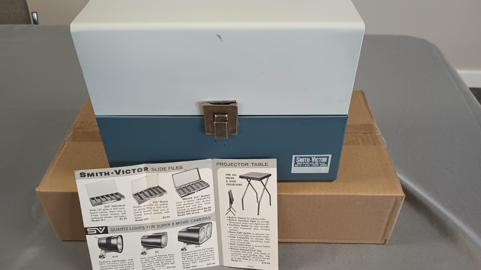 Smith Victor Film 12 Reel (RC-2 400 FT 8 MM) Metal Storage Case & sales pamphlet