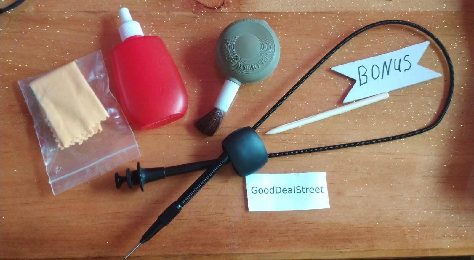 Vintage 14″ SLR camera Cable Shutter Release + bonus optical lens cleaning kit