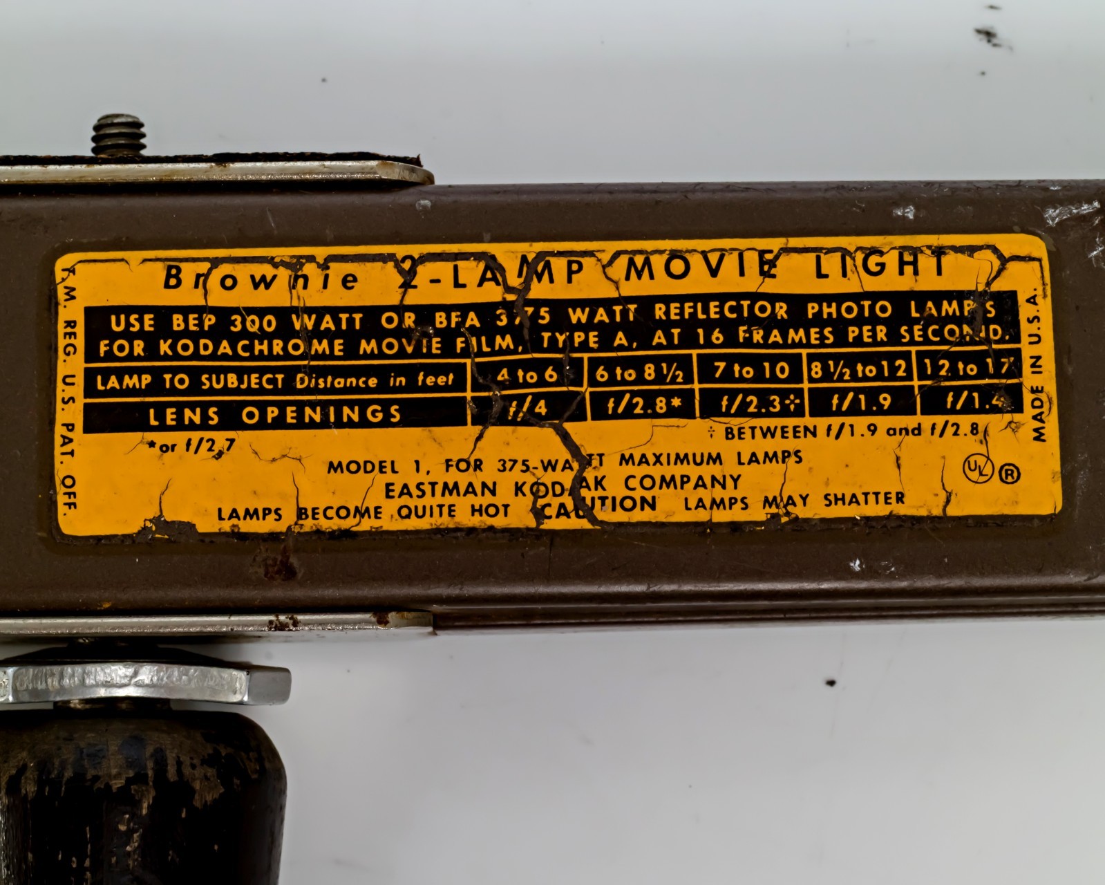 Vintage Kodak Brownie 2 Lamp Movie Light Bar w/Handle – Model 1