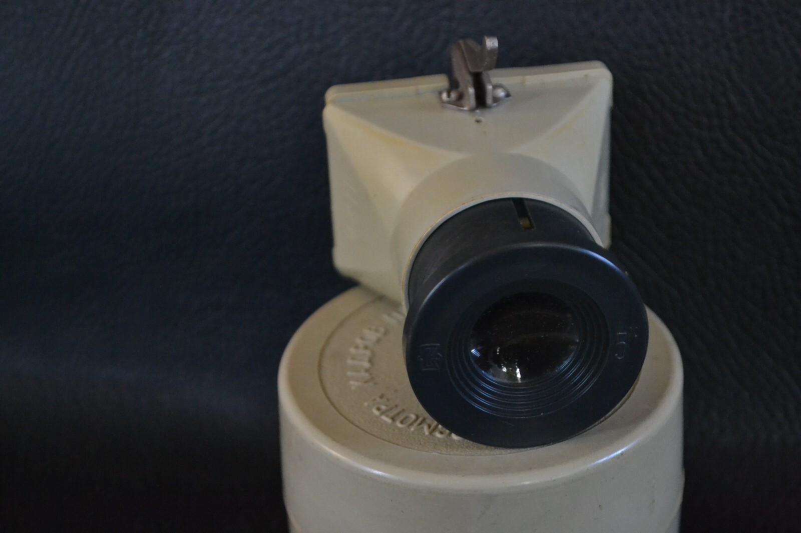 Vintage USSR plastic Magnifying Loupe L-5 For Viewing Film Frames