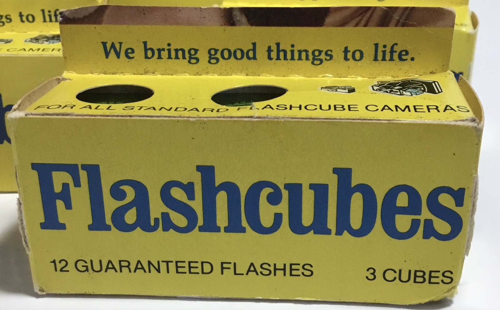 Flash Cubes, GE Lot of 10 boxes, 30 Cubes Total, 120 Flashes, In Box, All Unused