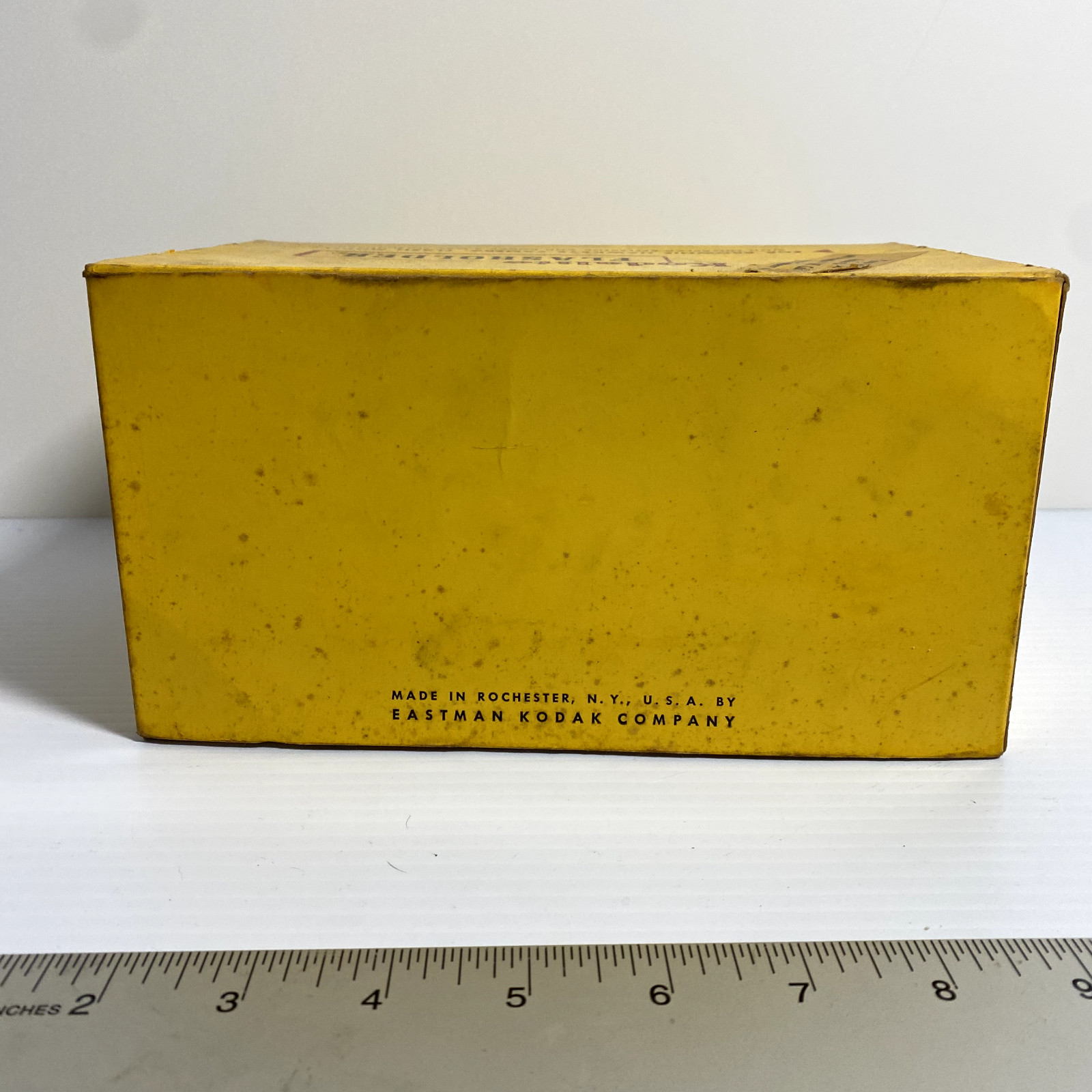 Kodalite FLASHOLDER For Brownie Hawkeye Camera w/ flash guard in box (untested)