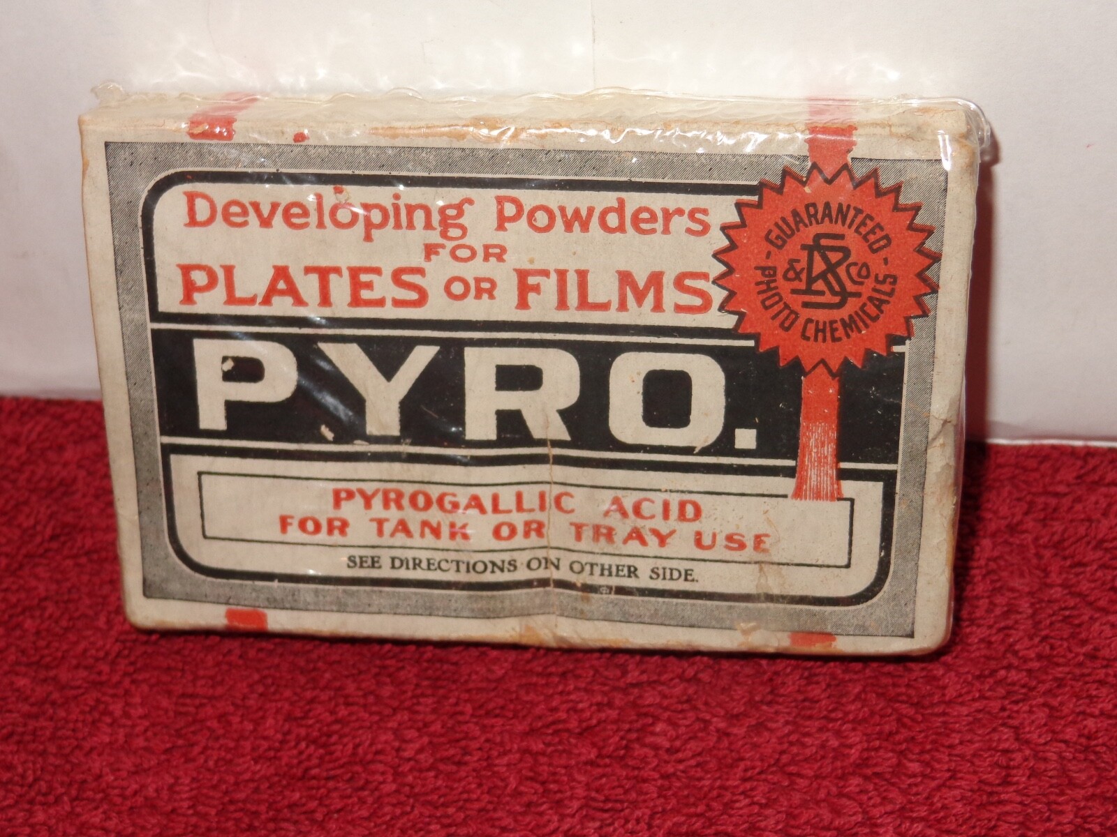 ANTIQUE 1910 PYRO NOS FILM DEVELOPING POWDER FOR A CAMERA! SEALED 115 YRS OLD B5