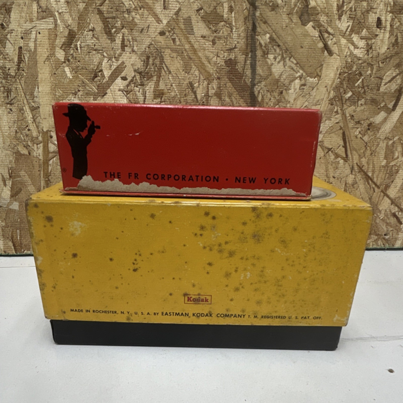 Vintage Photography Decor Kodak Flash Holder & fr EM-1 ! EMPTY BOXES ONLY!