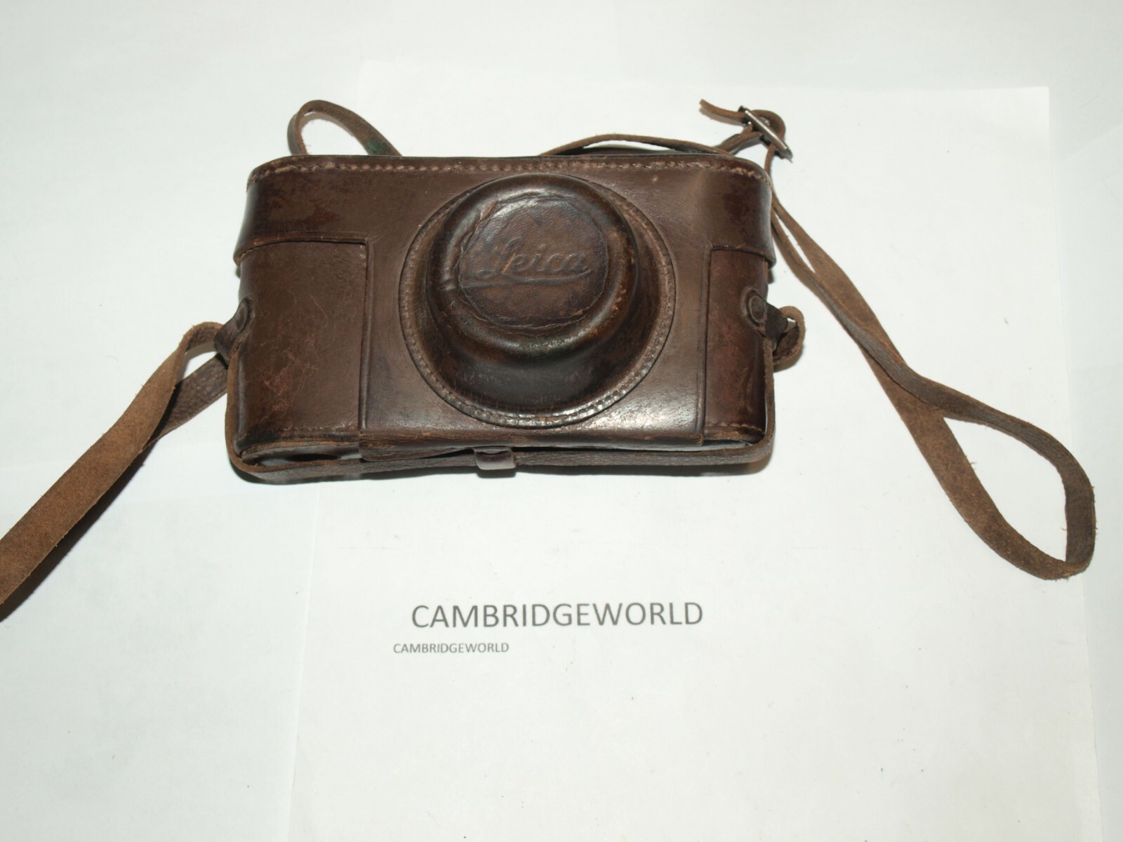 LEICA LEITZ WETZLAR EVEREADY CASE for LEICA SCREW MOUNT CAMERAS with STRAP