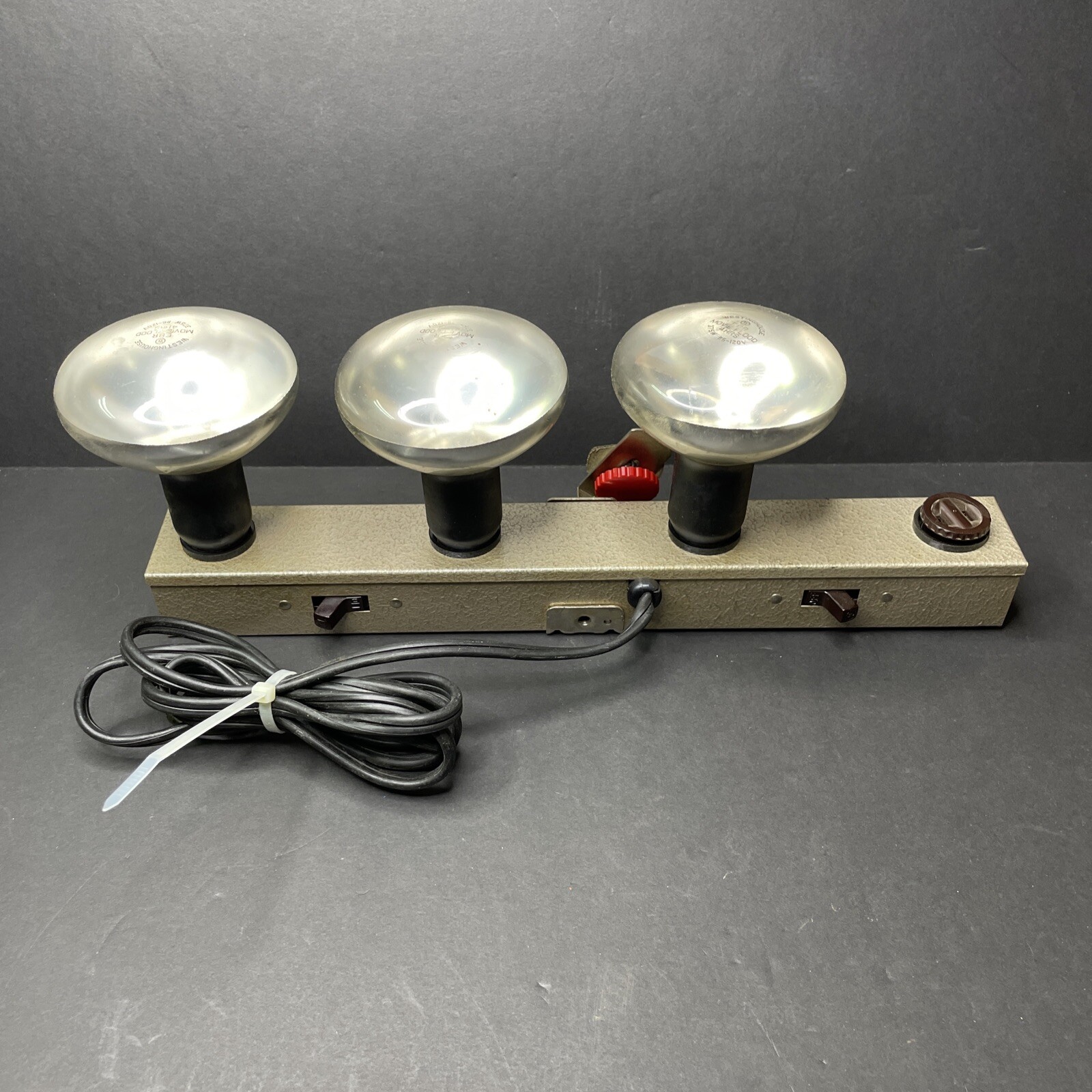 Vintage 1950s Filmmaking Film Studio Lights Barlite Monterey Light 115V 375W