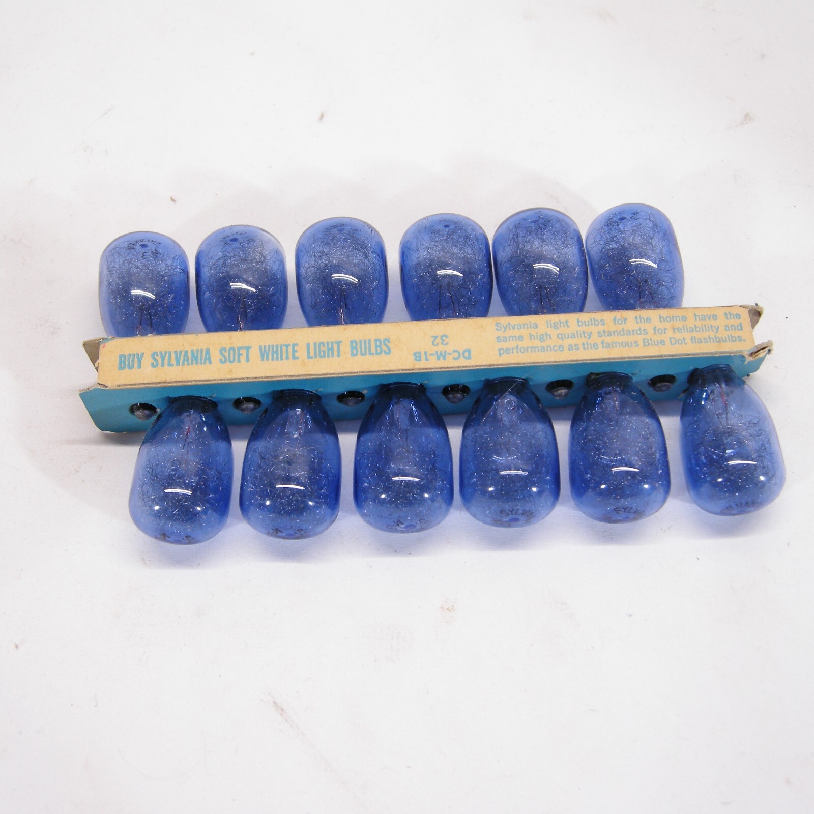Sylvania Blue Dot Flashbulbs M3B 12-Pack with Original Packaging VINTAGE