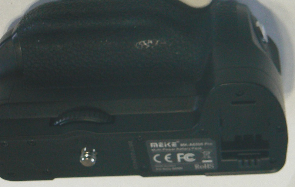 Meike MK-A6500 Pro Multi Power Battery Pack Grip for Sony A6500
