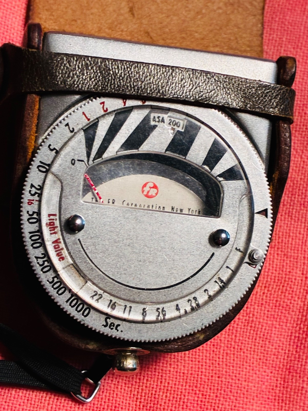 FR EM-1 Vintage LIGHTMETER Made in Japan PHOTOGRAPHY Original Case Lanyard