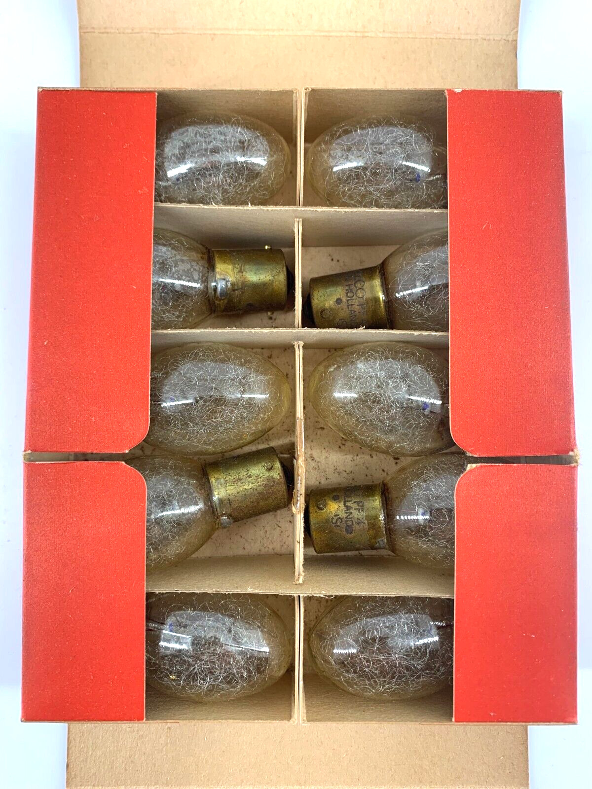 Lot of (40) Norelco Model PF 4 Photo Flash Bulbs