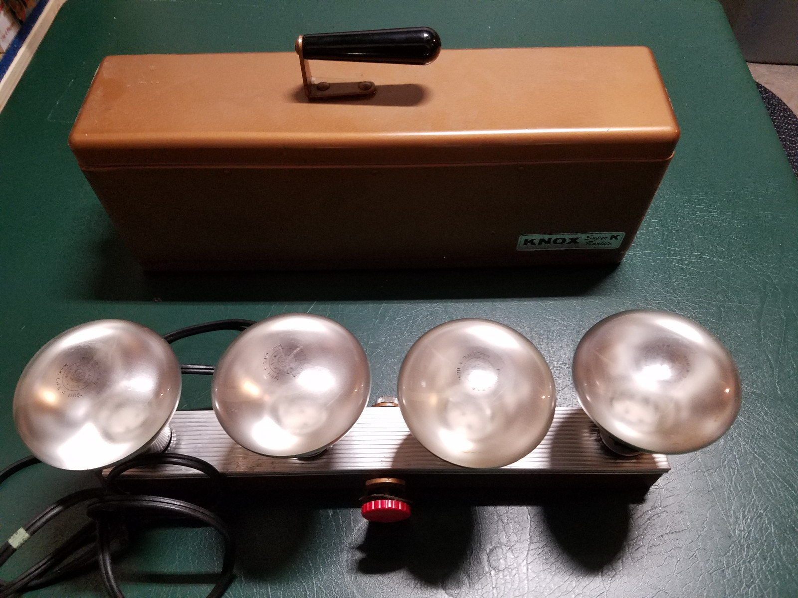 Vintage Movie Camera Knox Manufacturing Movie Lights