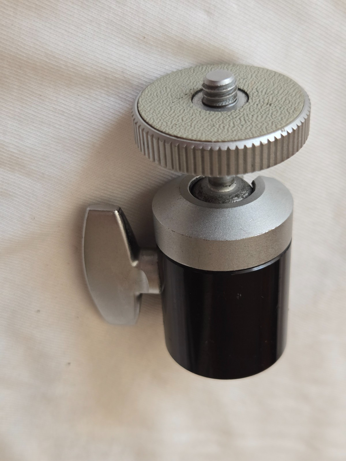 Original Leica Leitz Tripod Small Ball Head (14119)