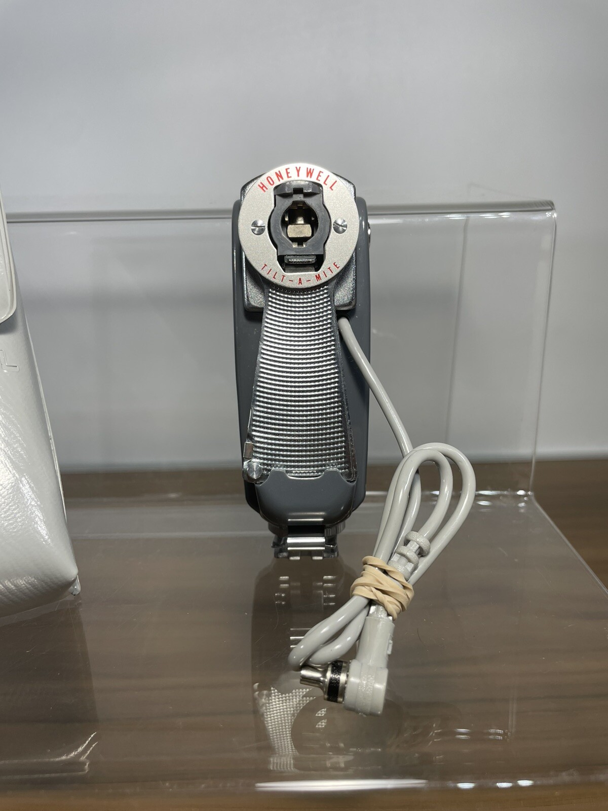 Vintage Camera Honeywell Tilt-A-Mite Flash Unit With Box