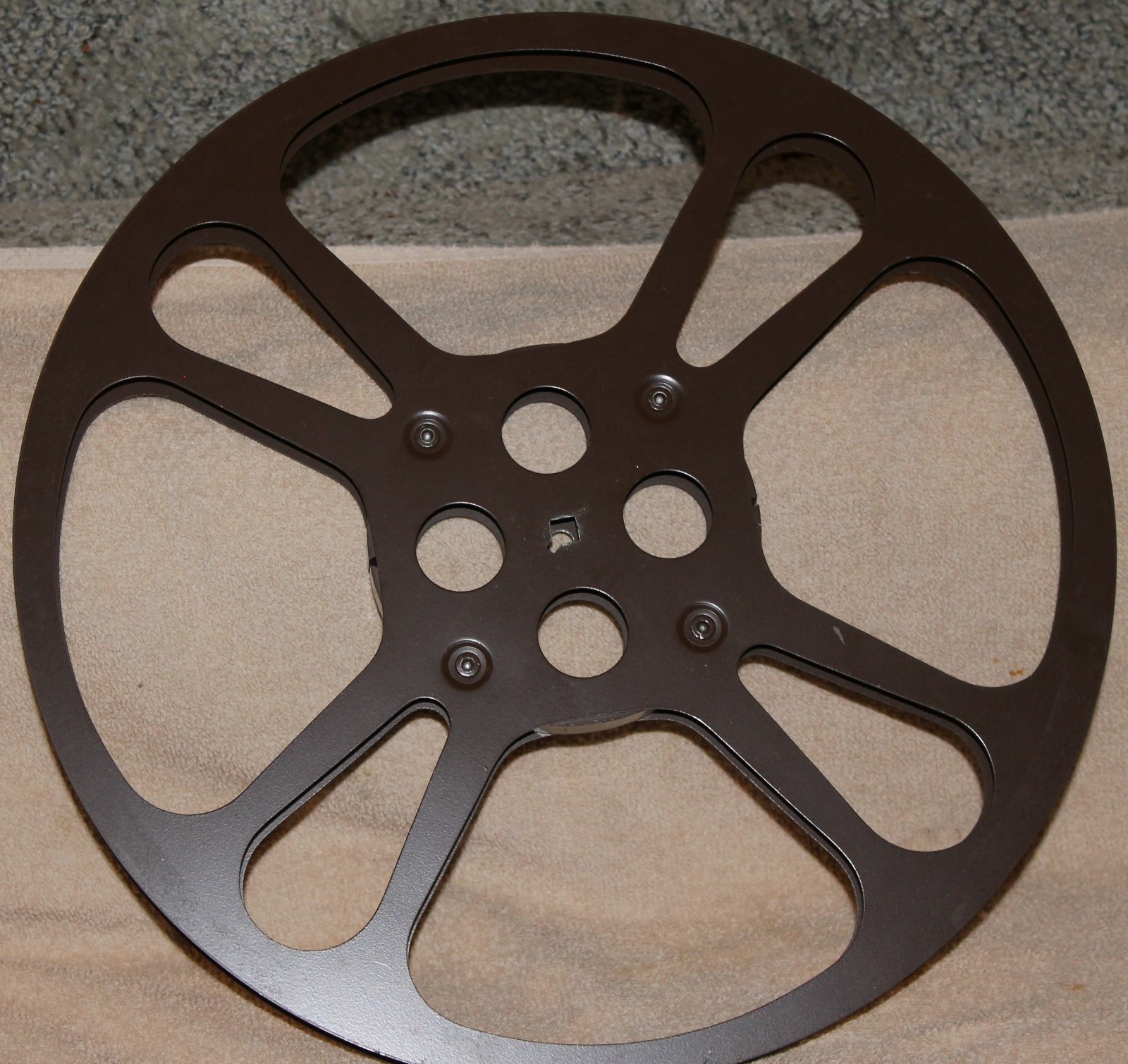 Vintage Goldberg Bros. Movie Reel 1600 Feet 16 mm 13.5″ w/Box #16R16