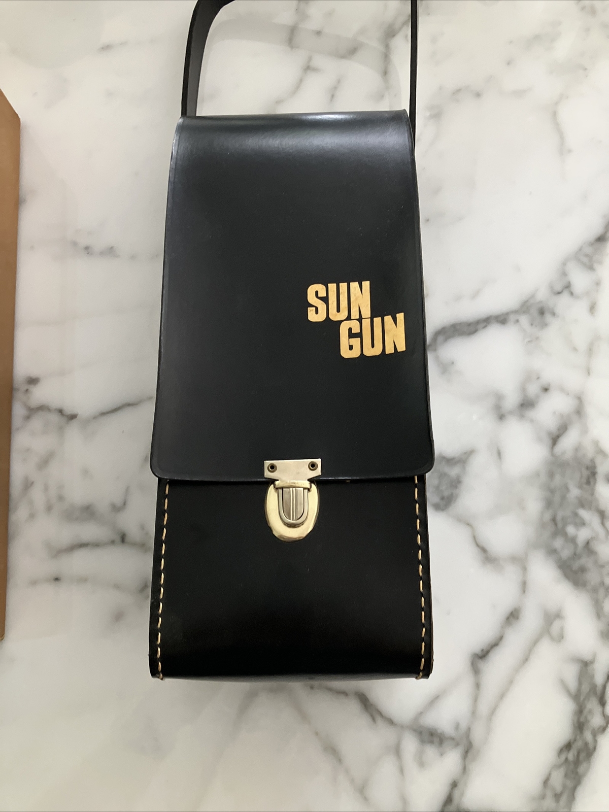SYLVANIA SUN GUN PROFESSIONAl SG-55 NW ORIGINAL BOX PAPERWORK CASE TESTED!