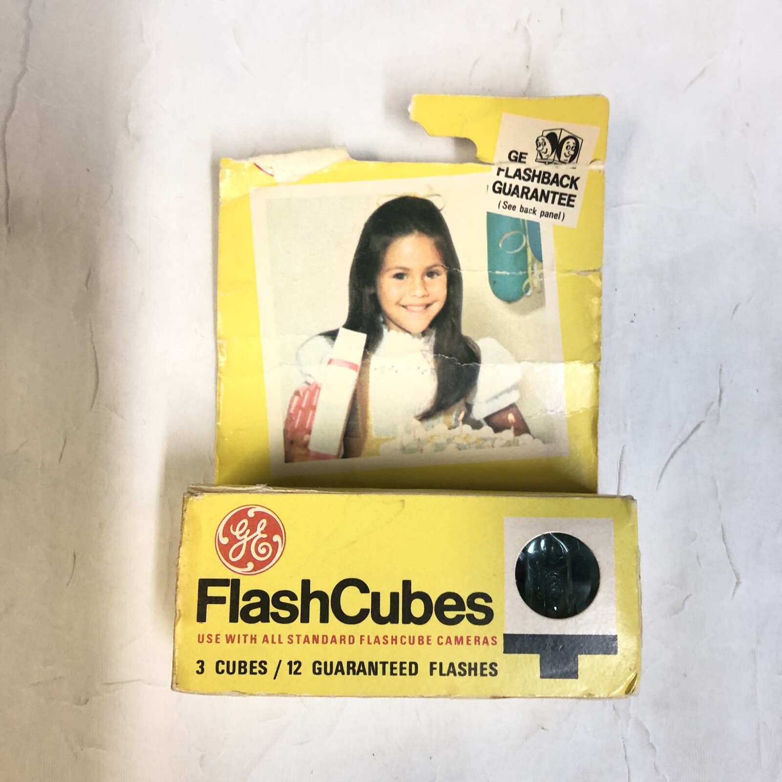 Vintage G.E. FlashCubes 3 Cubes Original Box General Electric Camera Flash USA