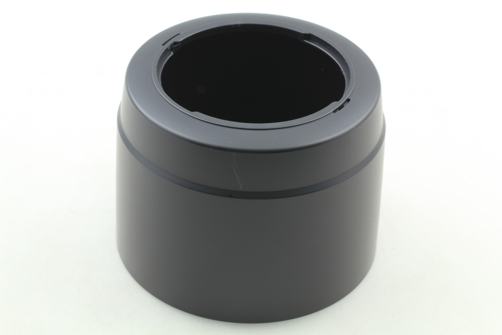 [Unused] NEW Canon ET-65B Lens Hood For EF 70-300mm F4-5.6 IS USM From JAPAN
