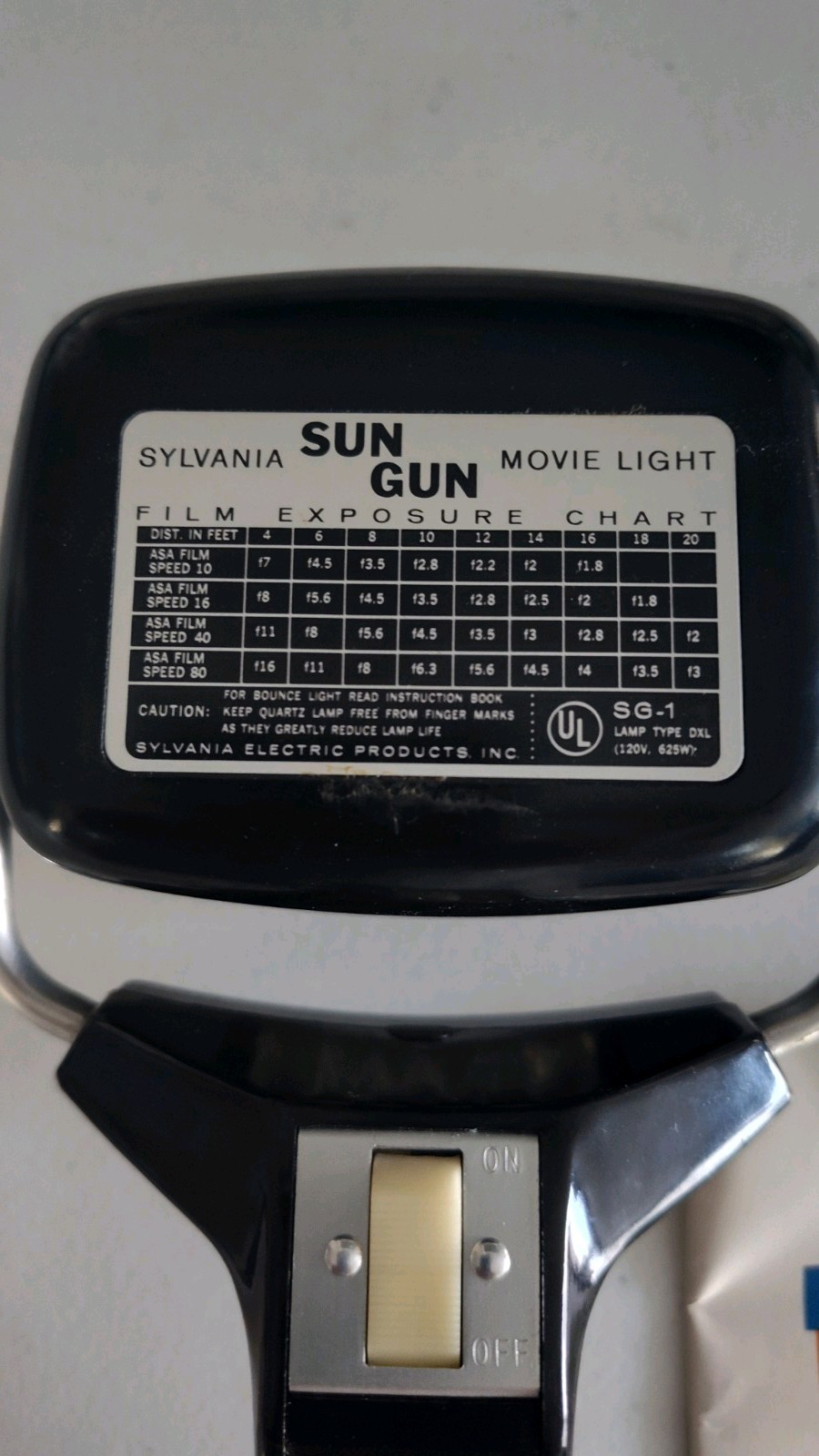 Vintage Sylvania Sun Gun Movie Light SG-1 Handheld Video Camera Lamp 120V Tested