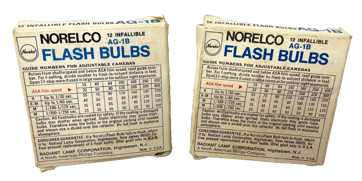 AG-1B Flashbulbs Box of 16 Blue Bulbs | Norelco Vintage Bulbs | NEW