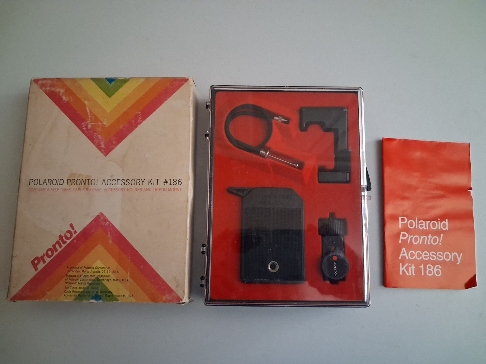 Vtg POLAROID PRONTO! ACCESSORY KIT #186 In Box Self -Timer Release Tripod Mount
