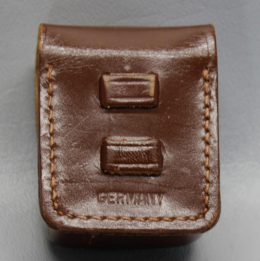 NICE VOIGTLANDER TURNIT 3 VIEWFINDER 35/50/100 MM w/ORIGINAL LEATHER CASE
